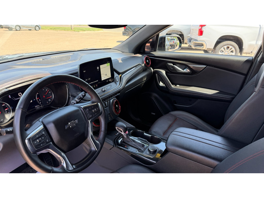 Certified 2025 Chevrolet Blazer RS FWD image 9