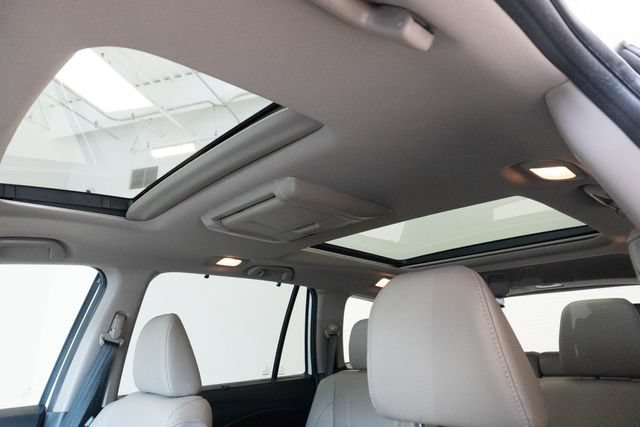 Used 2018 Honda Pilot Elite image 4