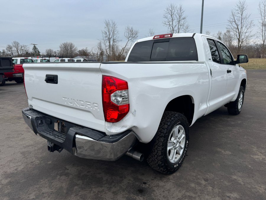 Used 2016 Toyota Tundra SR5 AWD/4WD image 5