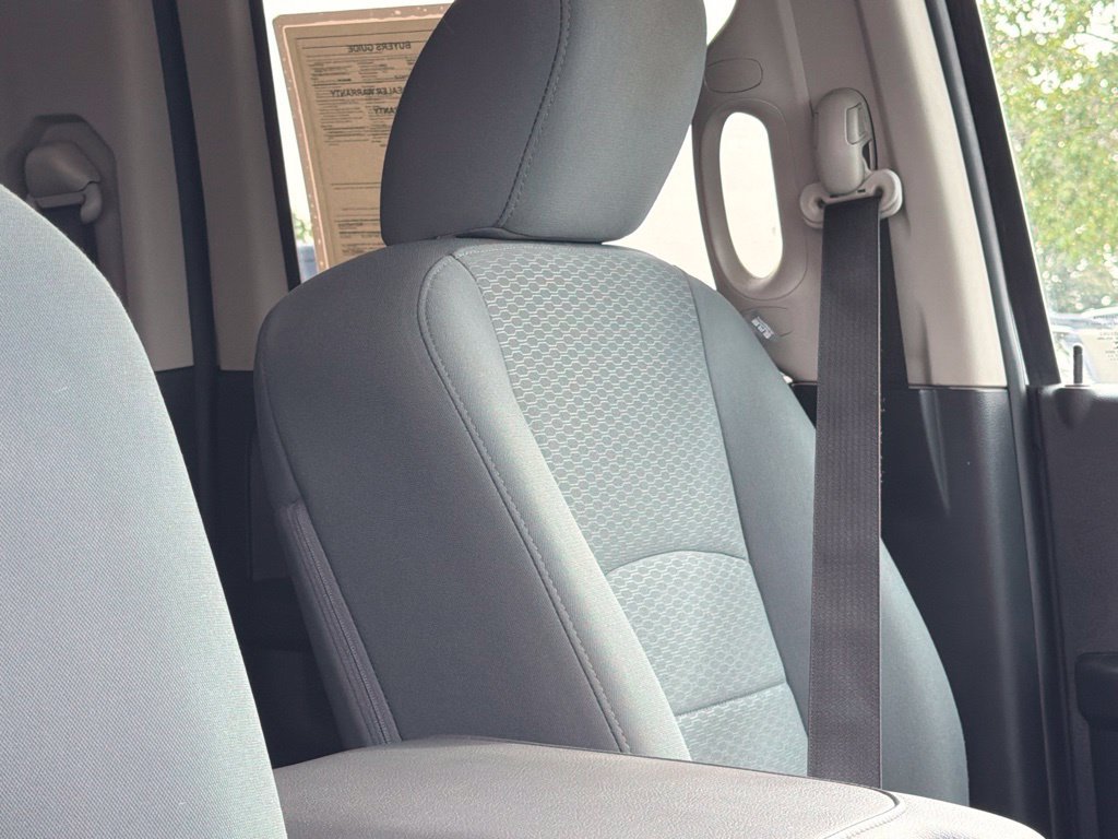 Used 2018 RAM 1500 Express AWD/4WD image 35