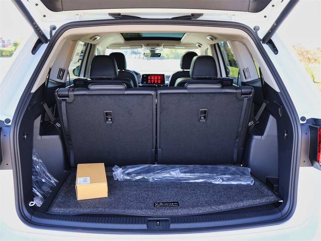 New 2026 Volkswagen Atlas SEL image 10
