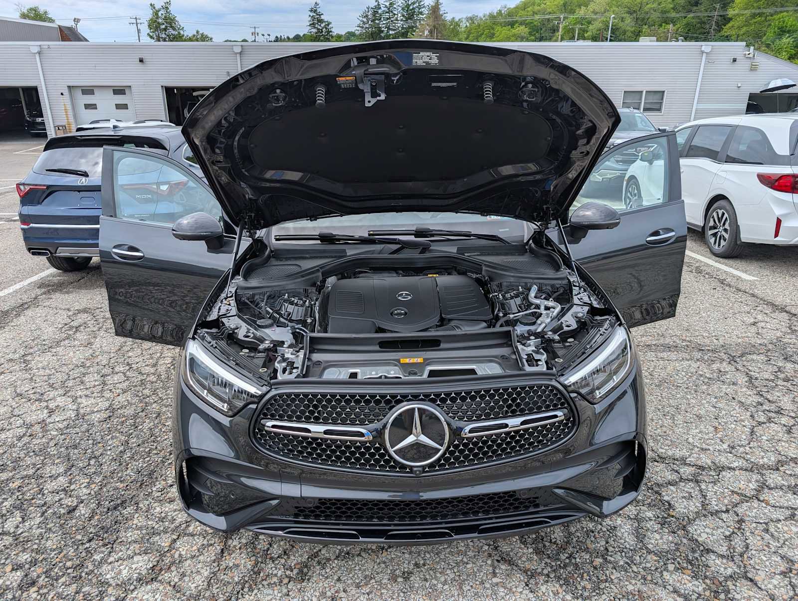 New 2026 Mercedes-Benz GLC 300 4MATIC image 10