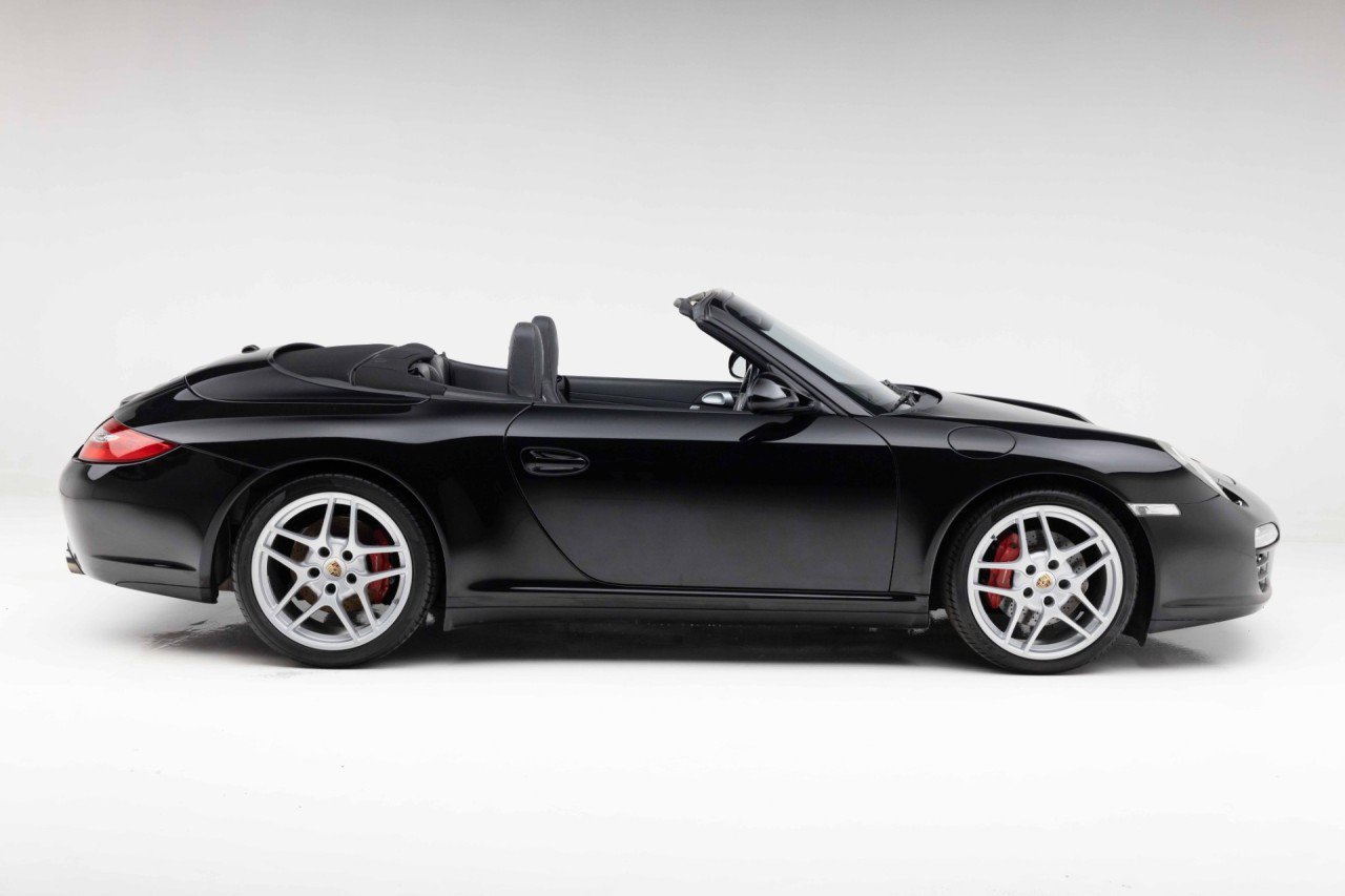 Used 2009 Porsche 911 Carrera 4S AWD/4WD image 15