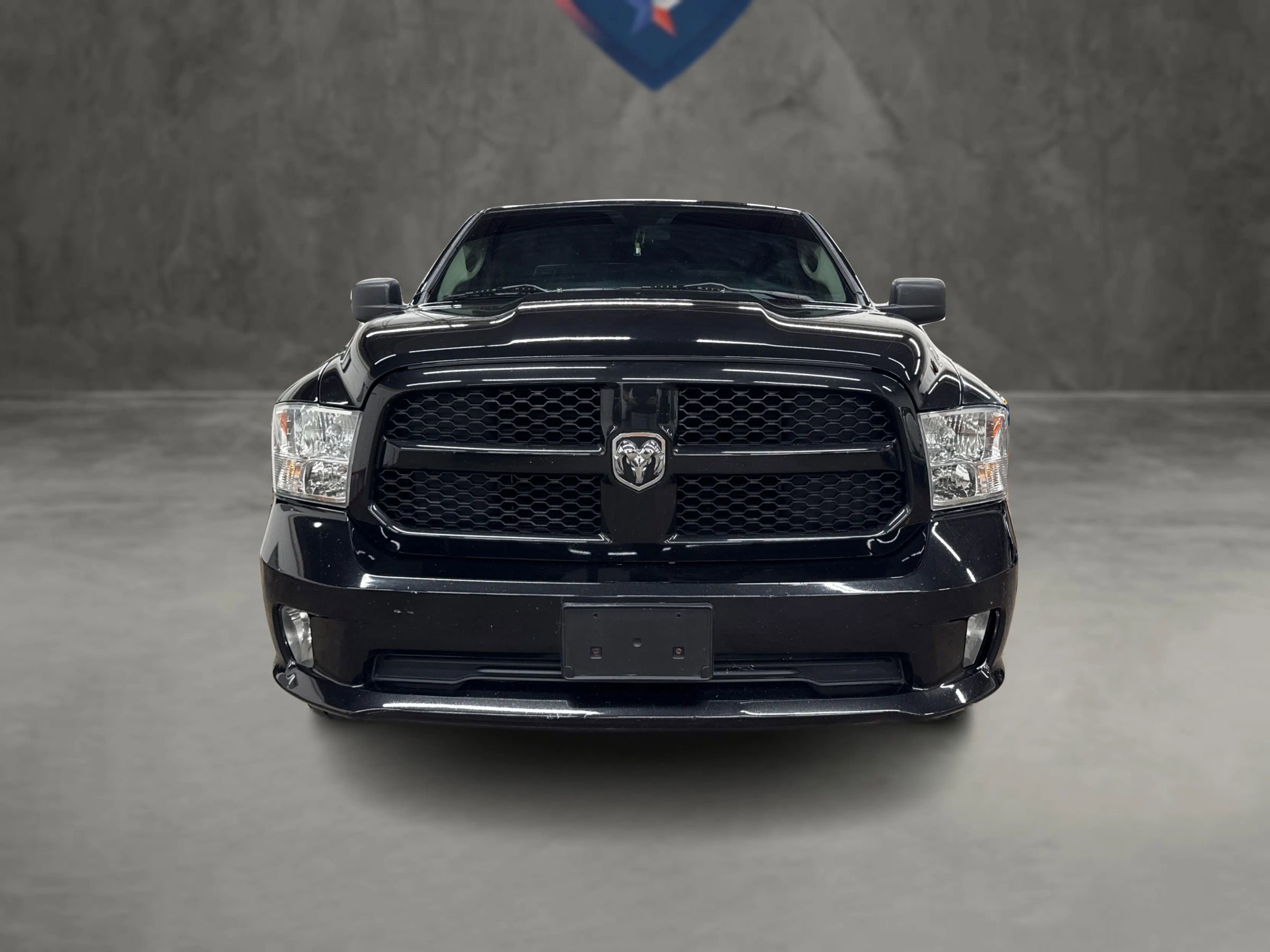 Used 2015 RAM 1500 Express AWD/4WD image 10