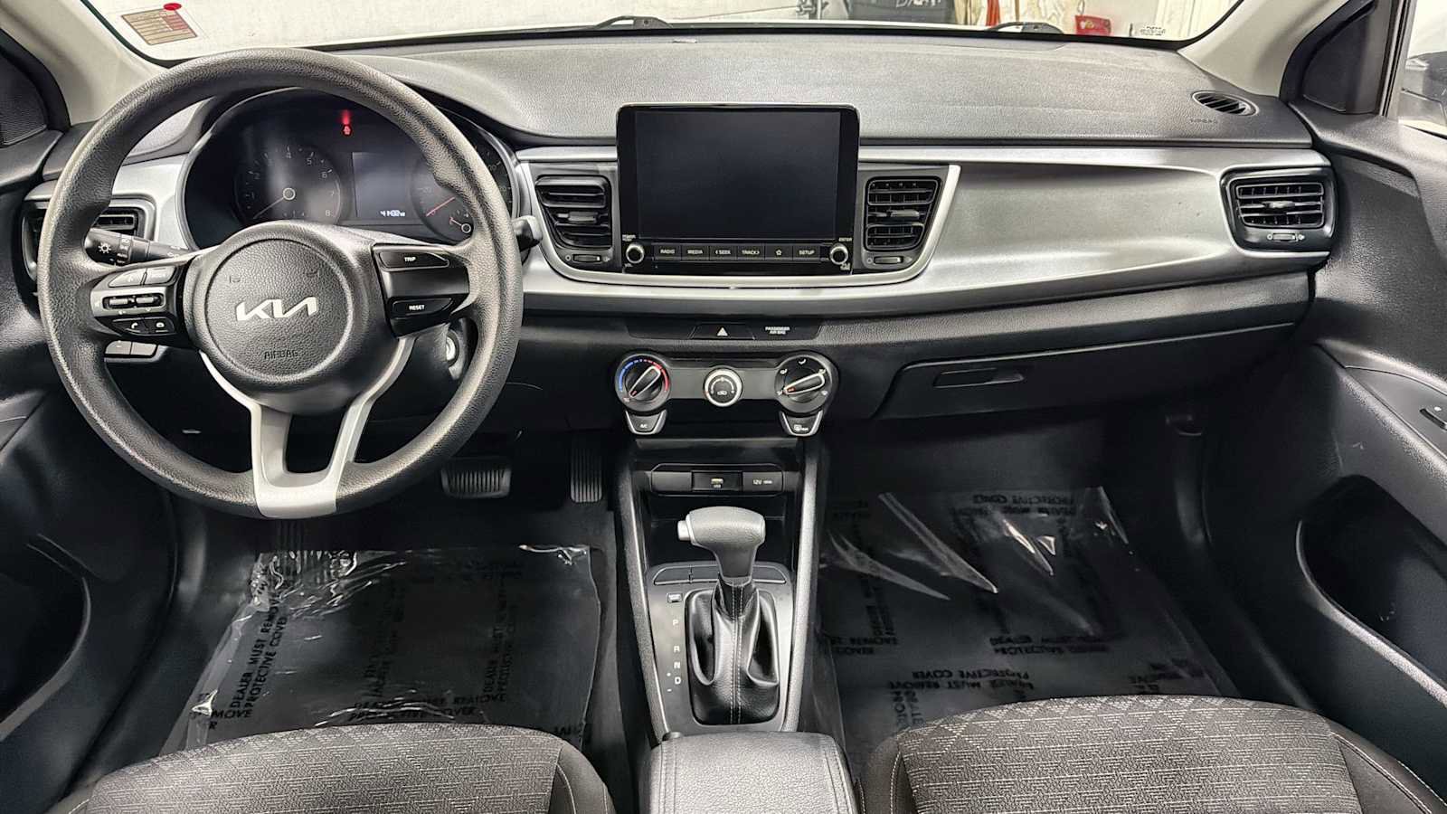 Used 2022 Kia Rio LX image 25