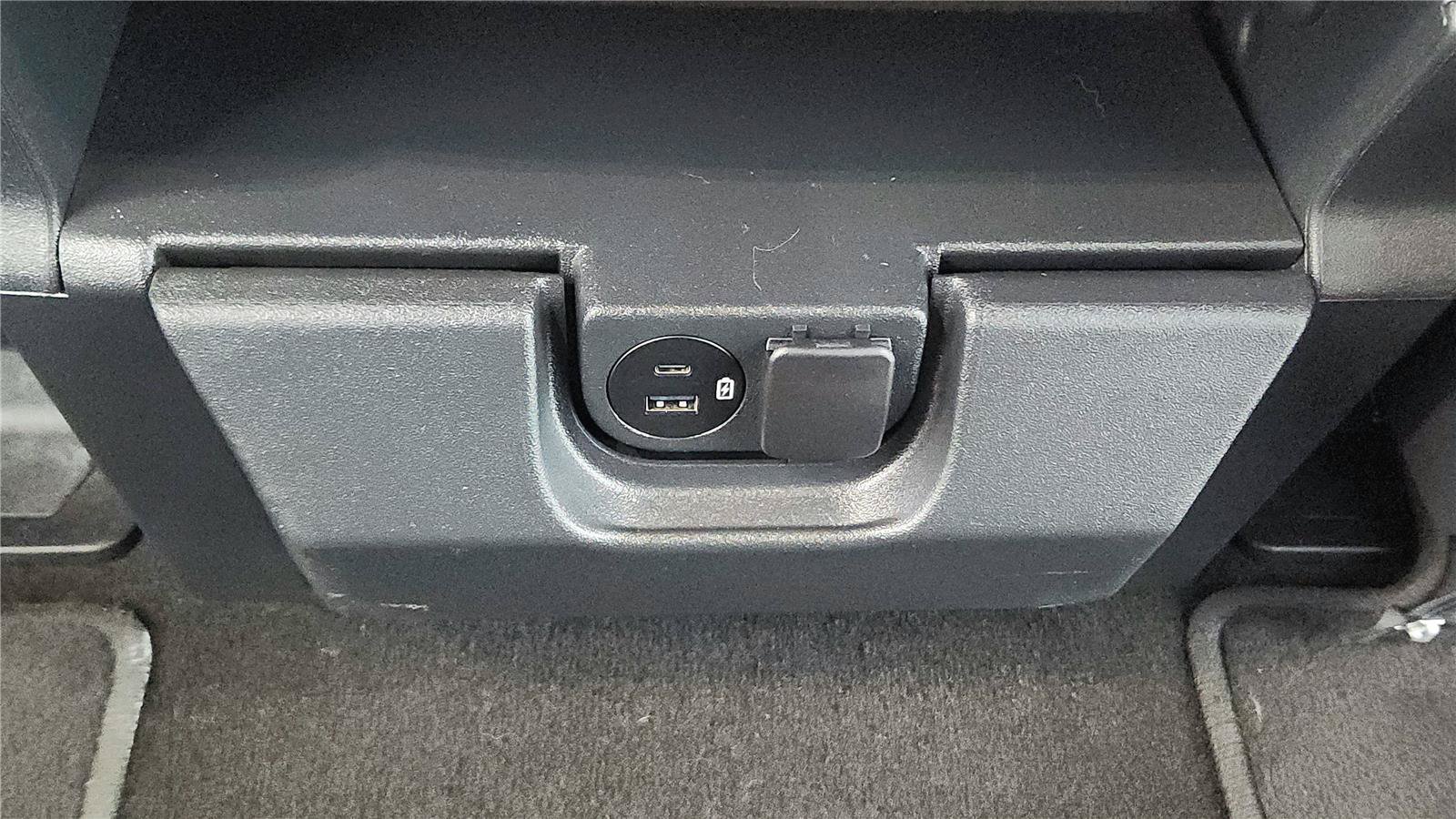 Used 2023 Ford F150 XLT AWD/4WD image 17