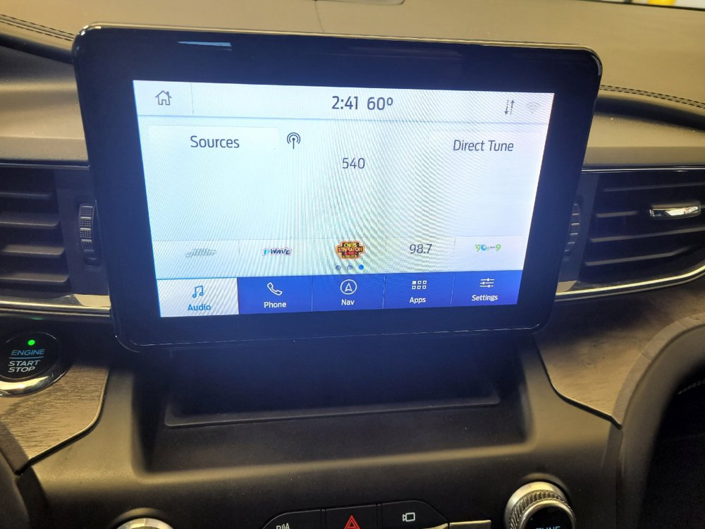 Used 2020 Ford Explorer Platinum AWD/4WD image 25