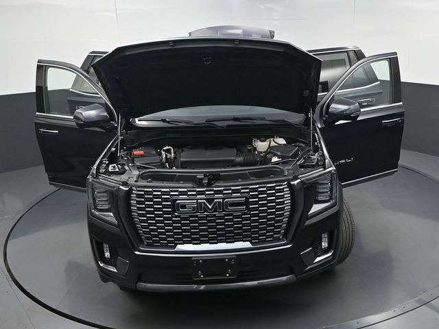 Used 2024 GMC Yukon Denali Ultimate AWD/4WD image 49