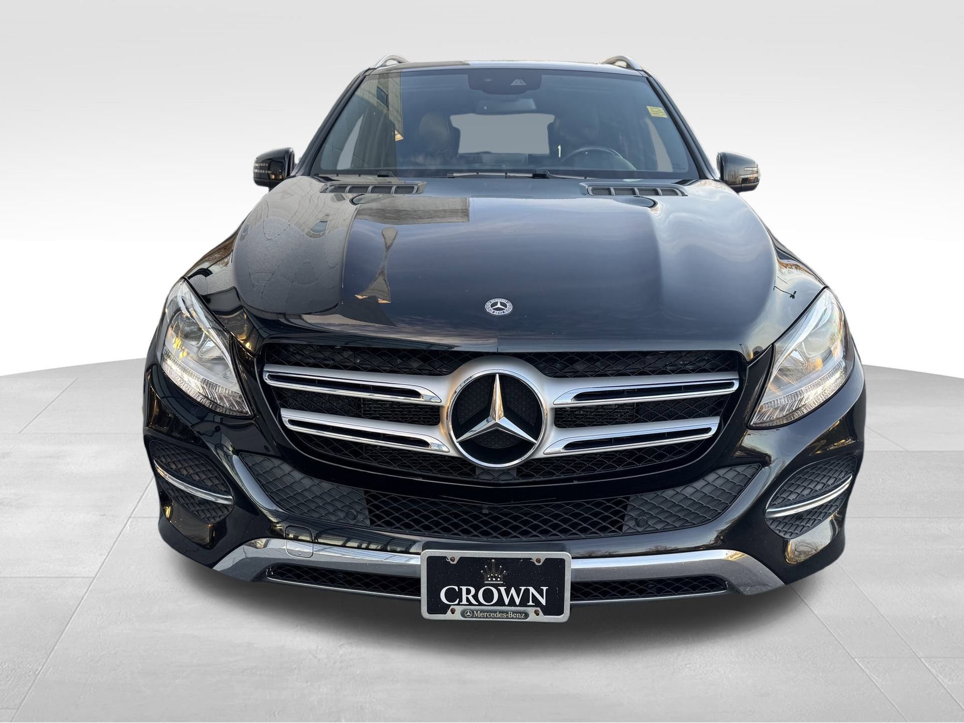 Certified 2019 Mercedes-Benz GLE 400 4MATIC image 2