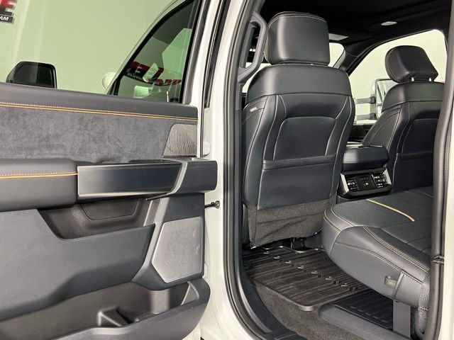 Used 2024 Ford F350 Platinum w/ FX4 Off-Road Package image 25