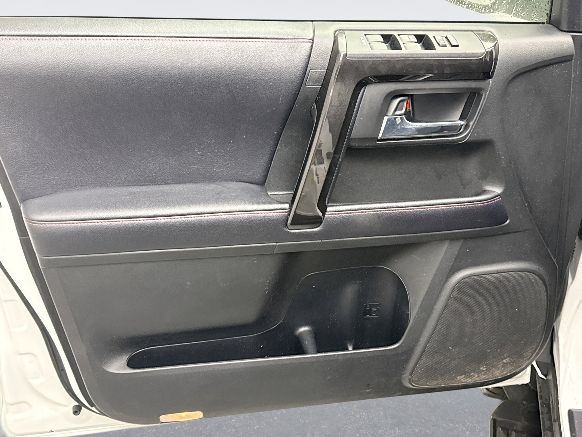 Used 2019 Toyota 4Runner TRD Off-Road image 9