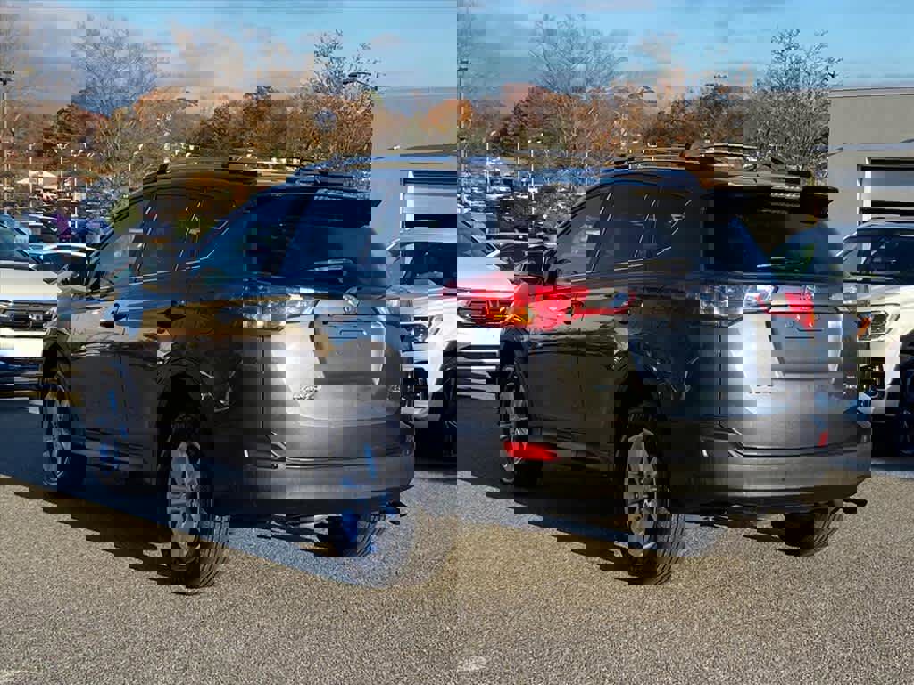 Used 2014 Toyota RAV4 XLE image 3