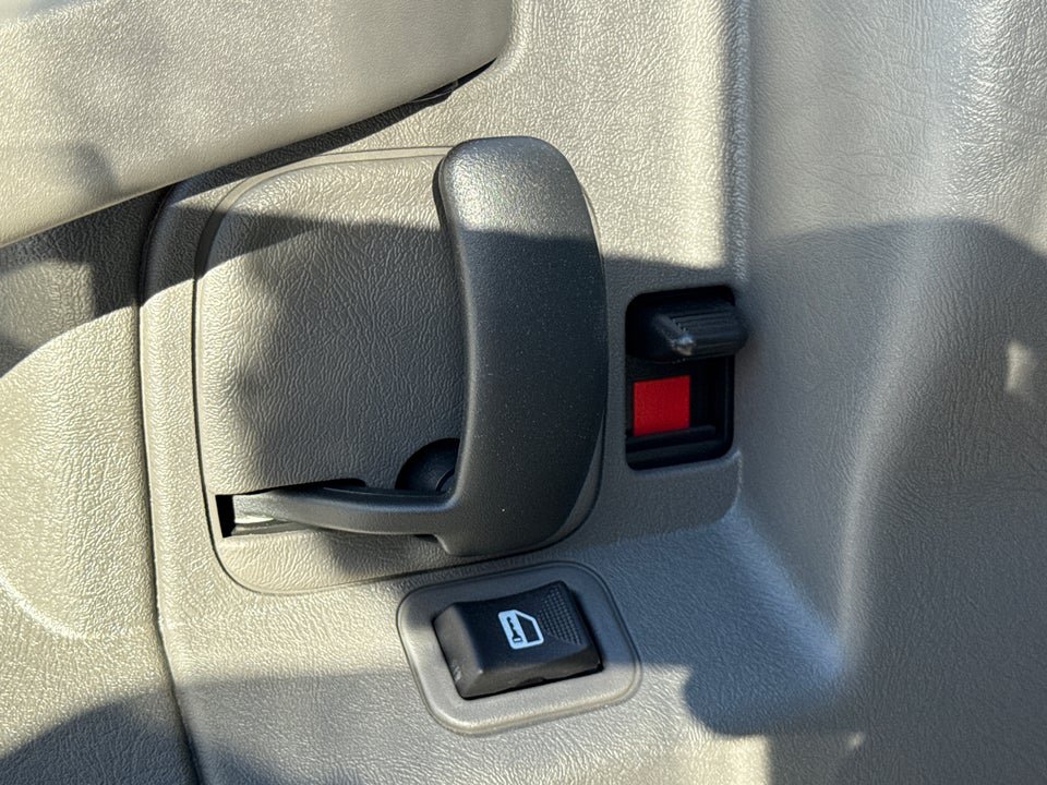 New 2025 GMC Savana 2500 w/ Driver Convenience Package RWD image 26
