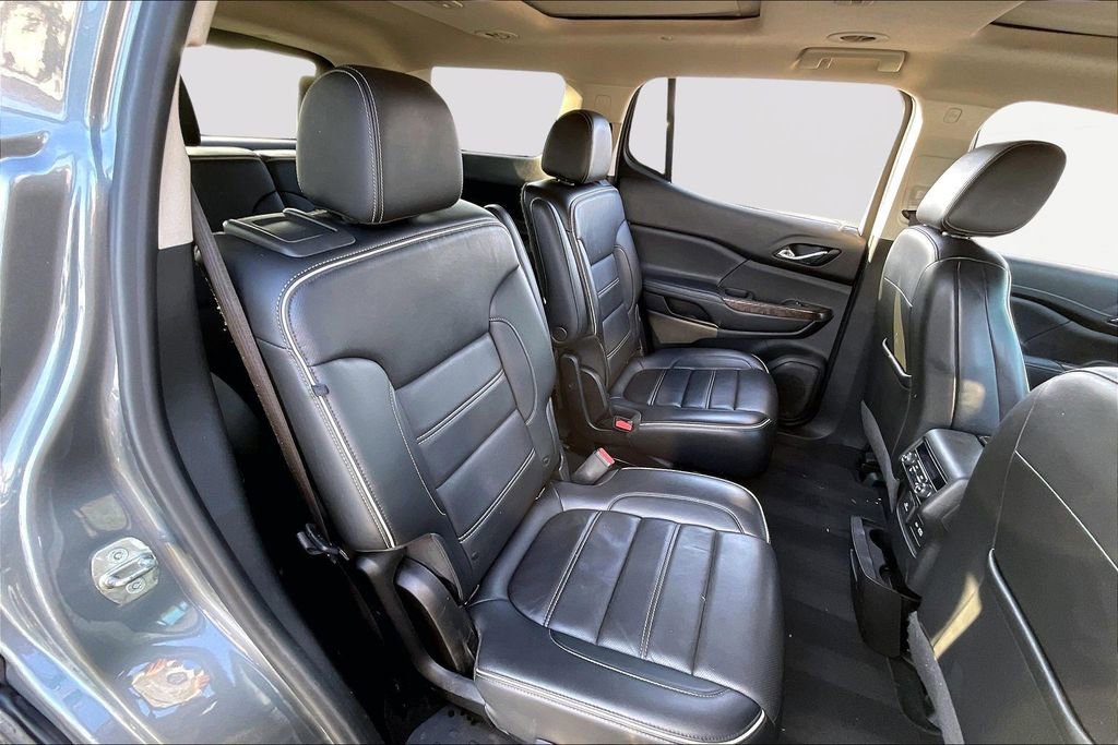 Used 2021 GMC Acadia Denali w/ Denali Technology Package image 27