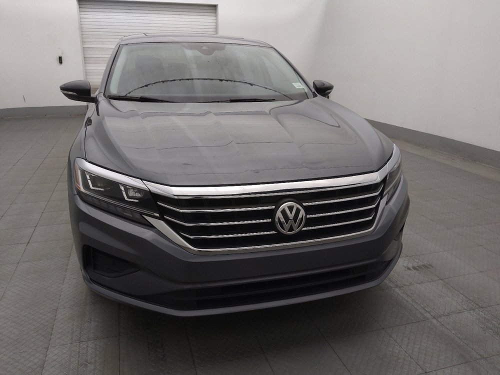 Used 2022 Volkswagen Passat 2.0T FWD image 14