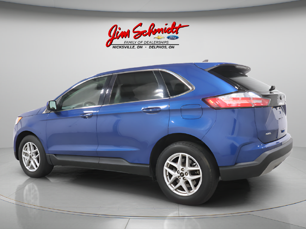 Used 2024 Ford Edge SEL w/ Convenience Package AWD/4WD image 3