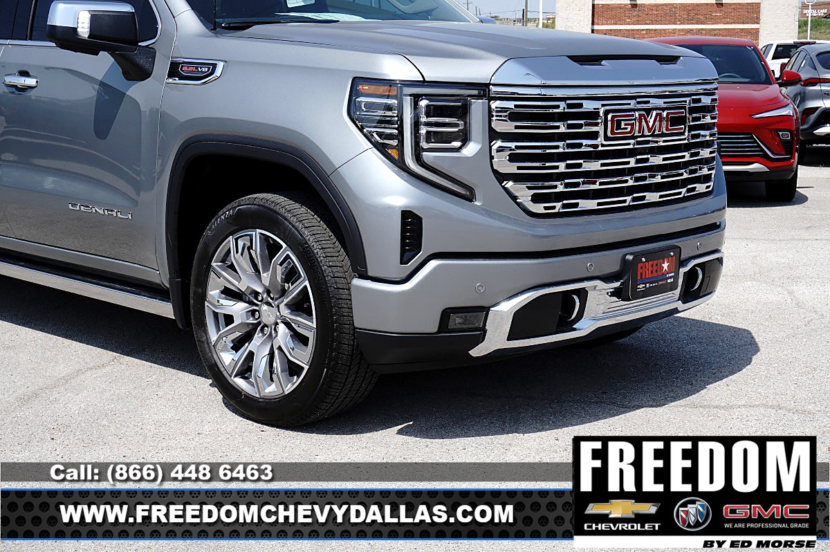 New 2026 GMC Sierra 1500 Denali w/ Denali Reserve Package AWD/4WD image 41