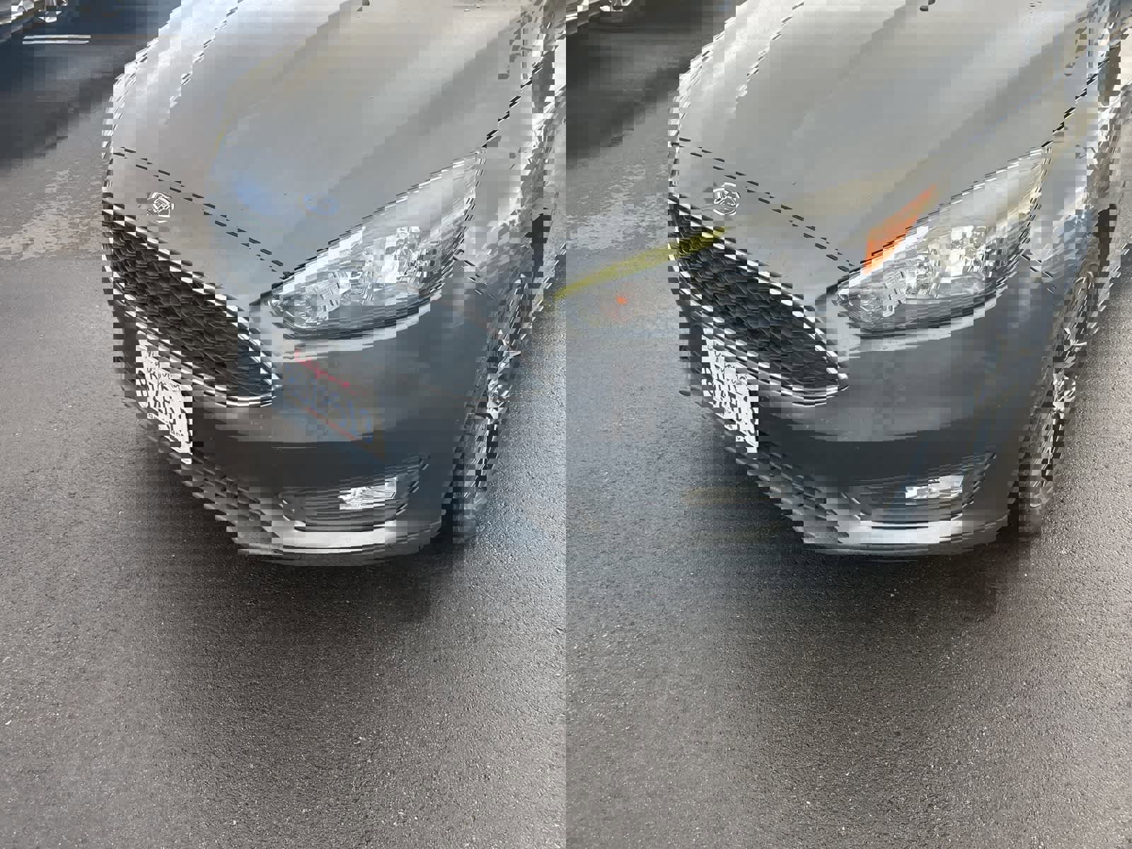 Used 2018 Ford Focus SEL image 12