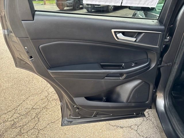 Used 2017 Ford Edge SEL w/ Equipment Group 201A image 19