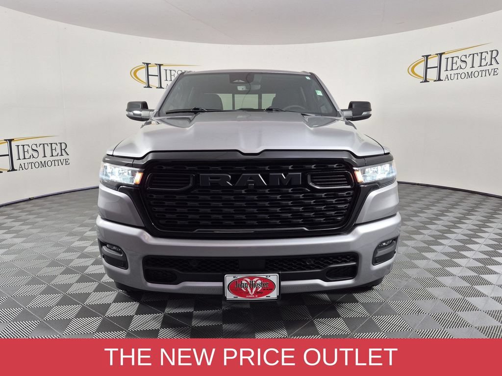 Used 2025 RAM 1500 Big Horn AWD/4WD image 9