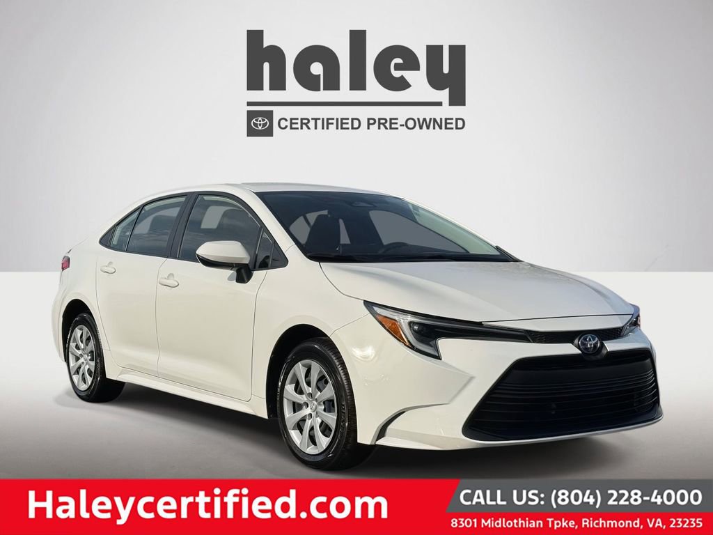 Certified 2025 Toyota Corolla LE image 1