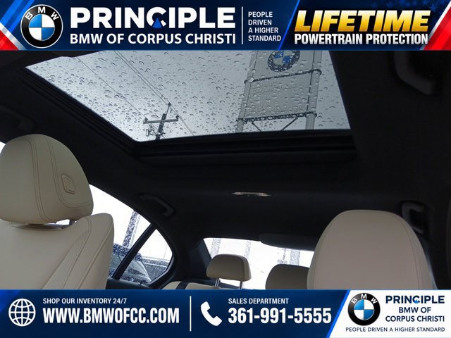 New 2026 BMW 330i Sedan w/ M Sport Package RWD image 25