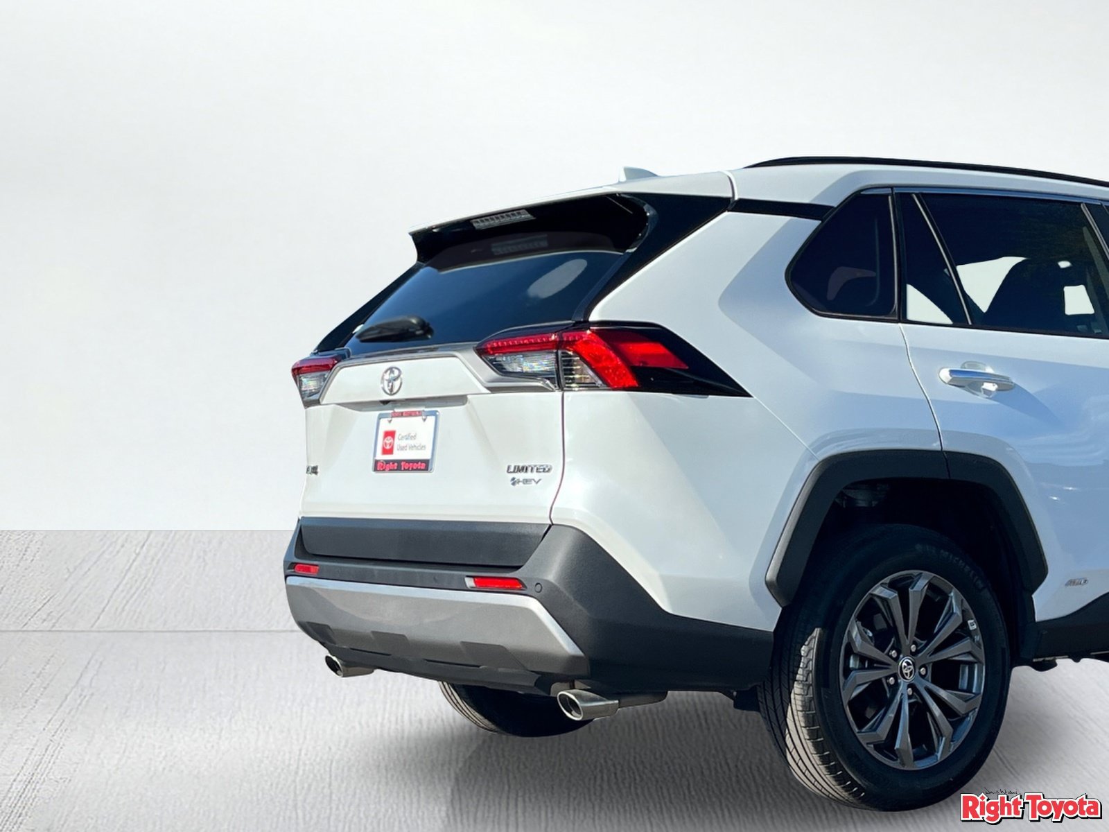 Certified 2025 Toyota RAV4 Limited w/ Advanced Technology Package AWD/4WD image 12