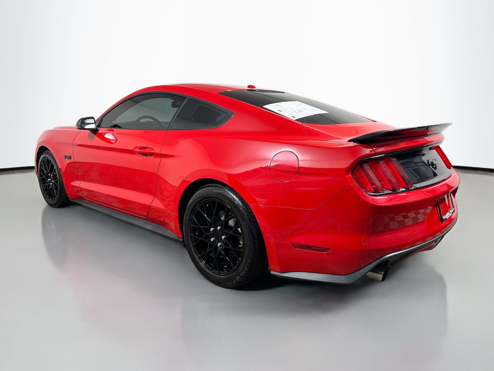 Used 2015 Ford Mustang Premium RWD image 8