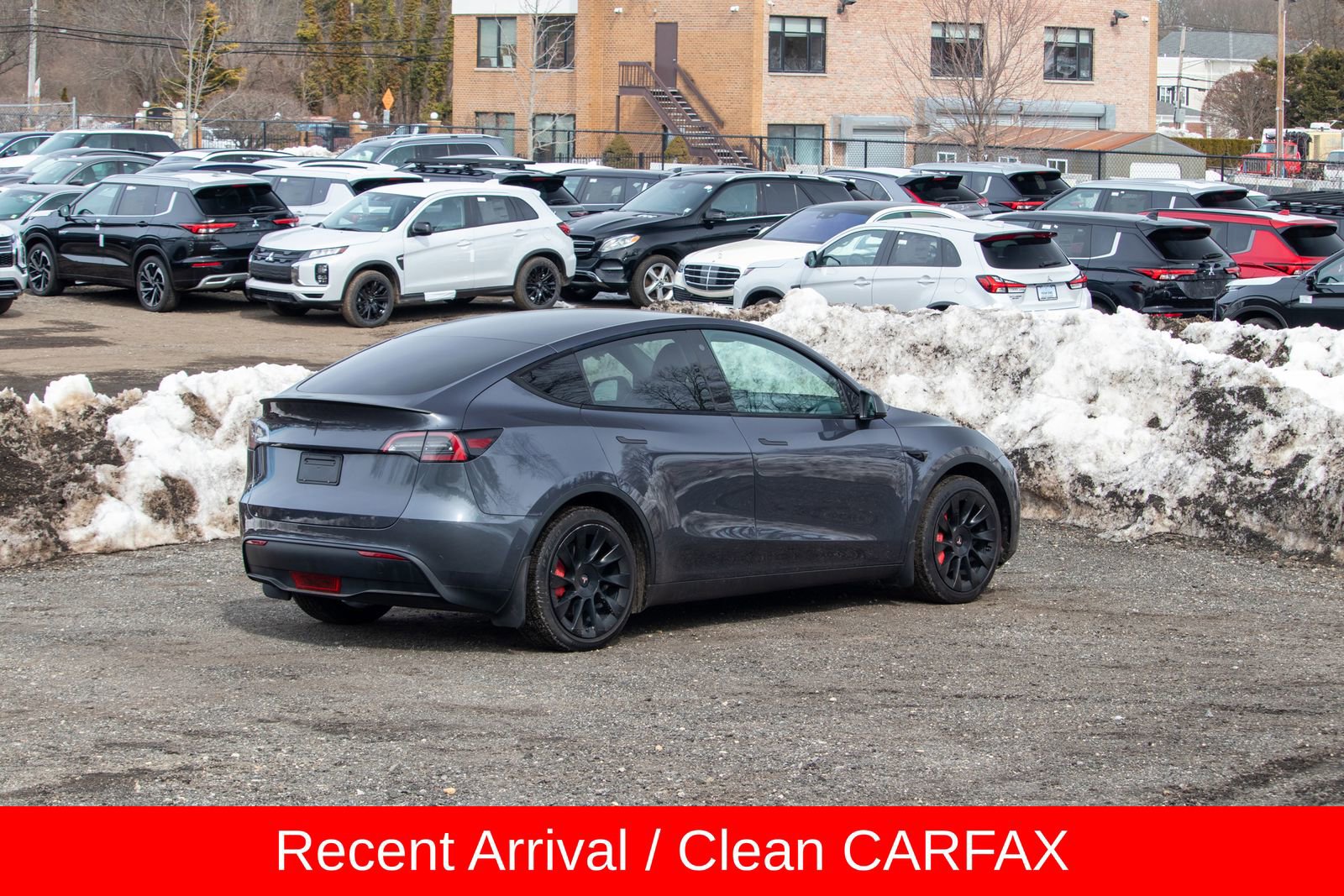 Used 2022 Tesla Model Y Long Range image 5