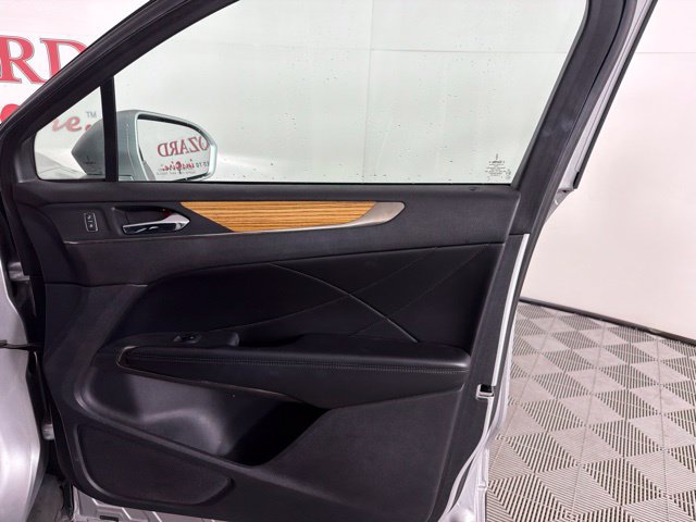 Used 2015 Lincoln MKC FWD w/ Equipment Group 101A Select image 34