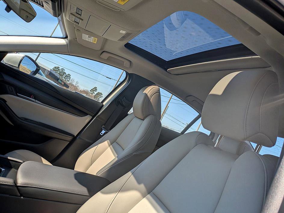 New 2026 MAZDA MAZDA3 2.5 S Sedan w/ Preferred Pkg image 11