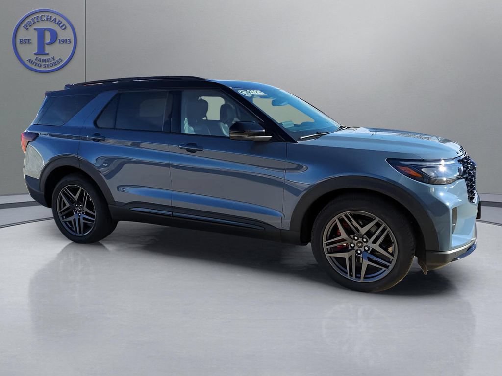 Used 2025 Ford Explorer ST w/ Sun And Sound Package AWD/4WD video 1