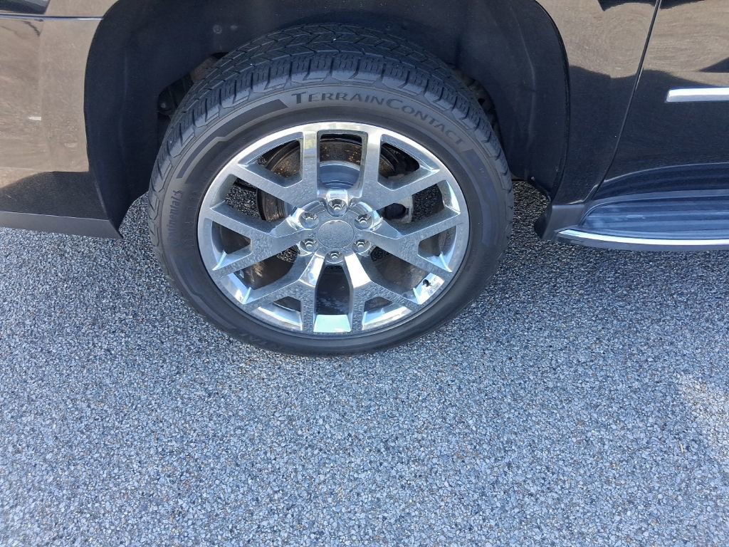 Used 2017 GMC Yukon XL SLT w/ Premium Edition image 15