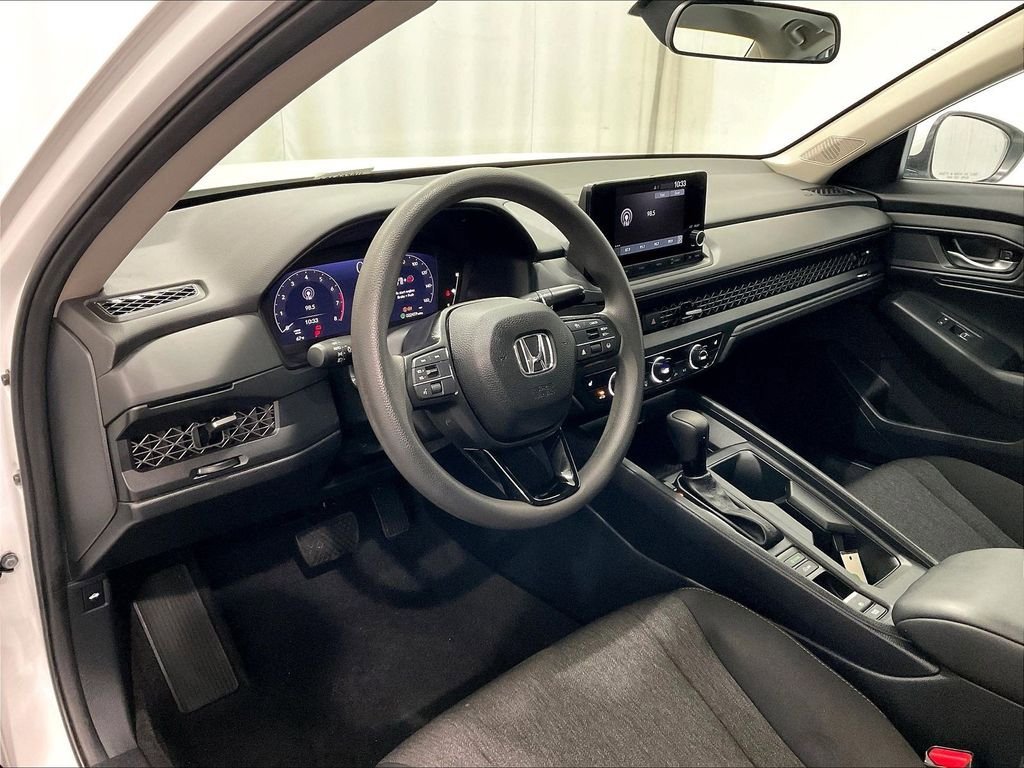 Used 2024 Honda Accord EX image 8