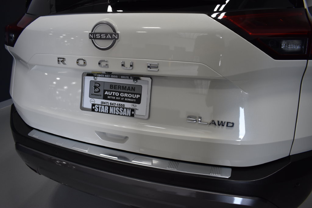 Certified 2023 Nissan Rogue SL AWD/4WD image 12