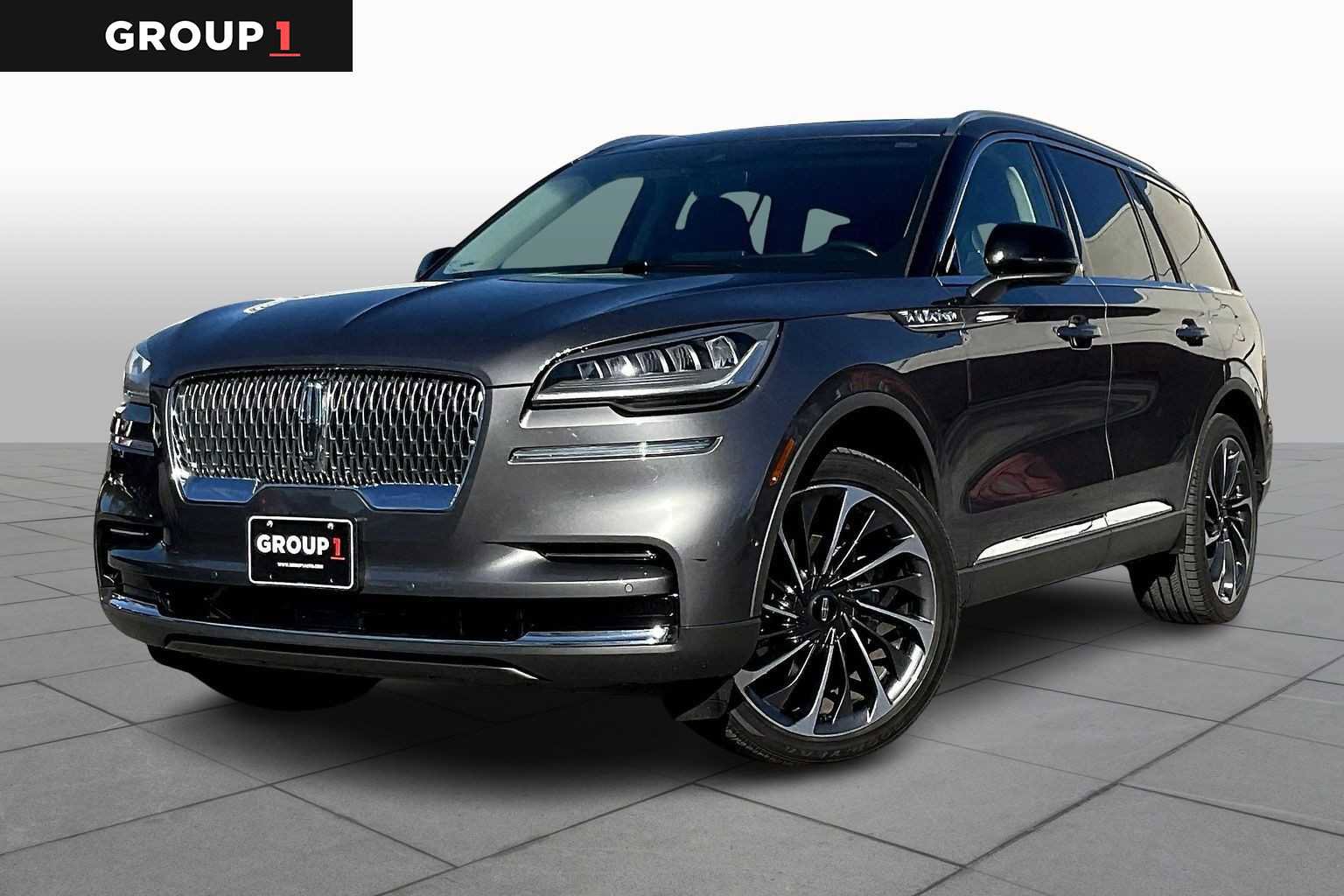 Used 2023 Lincoln Aviator Reserve w/ Equipment Group 201A image 1