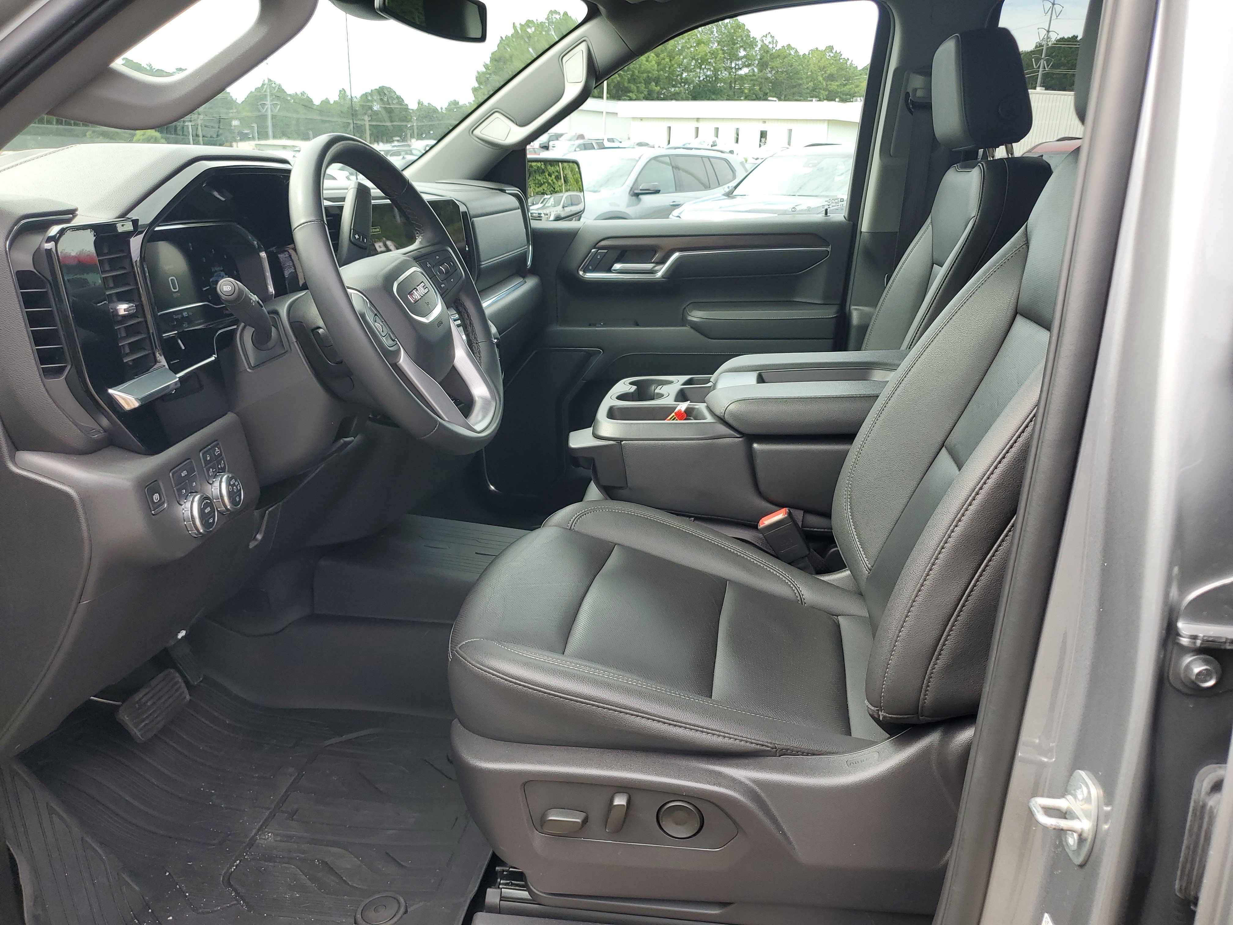 Used 2024 GMC Sierra 1500 SLT image 19