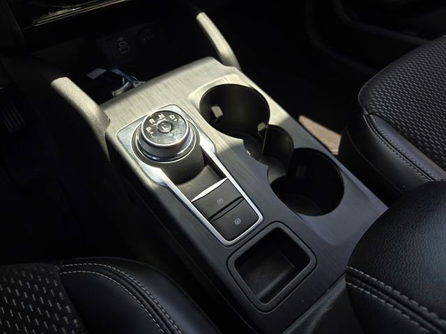 Used 2024 Ford Escape SE FWD image 18