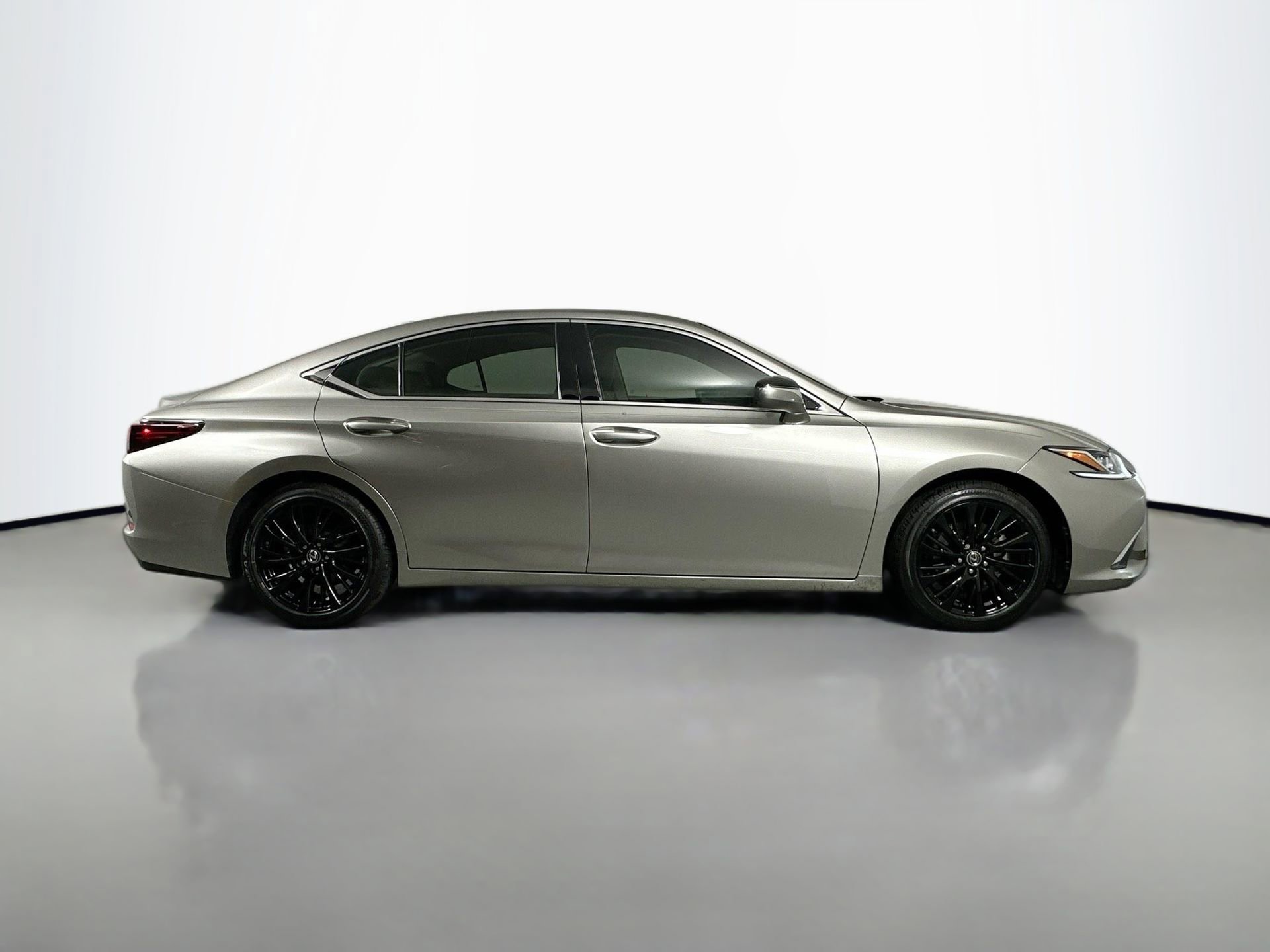 Used 2020 Lexus ES 350 w/ Premium Package image 5
