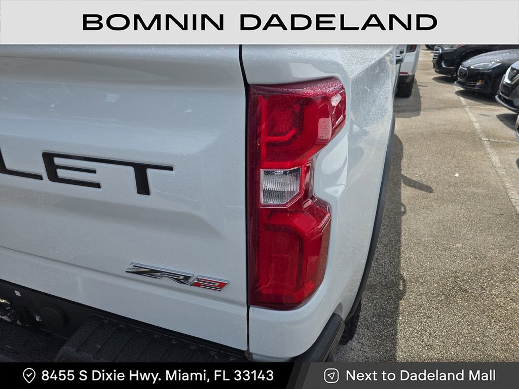 Used 2025 Chevrolet Silverado 1500 ZR2 image 5