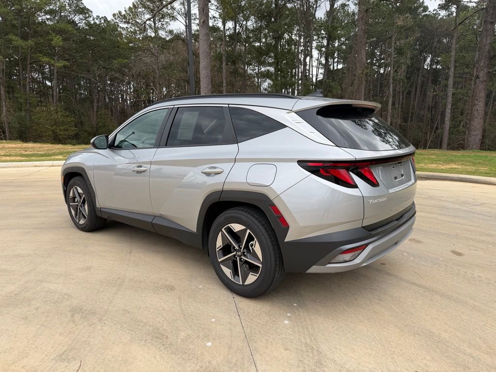 Certified 2025 Hyundai Tucson SEL image 3