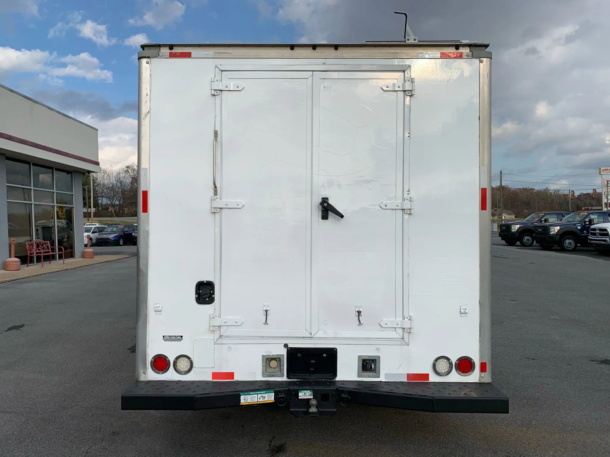 Used 2013 Ford E-450 and Econoline 450 Super Duty w/ PWR Locks & Windows Group RWD image 6