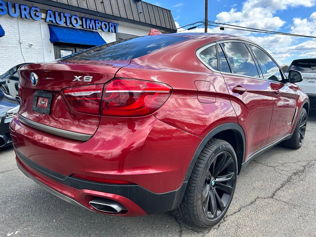 Used 2018 BMW X6 sDrive35i RWD image 3