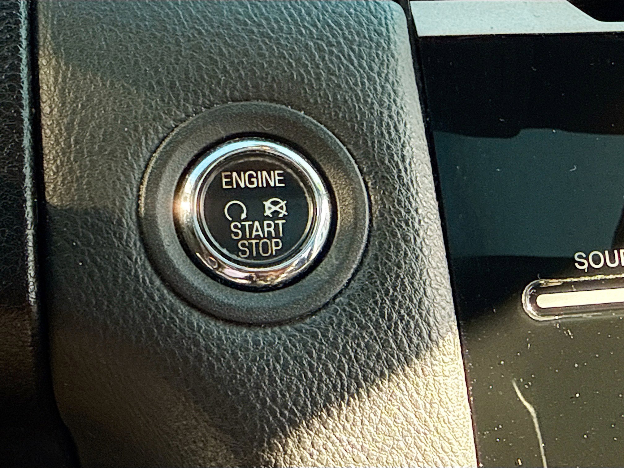 Used 2013 Ford Taurus SHO AWD/4WD image 8