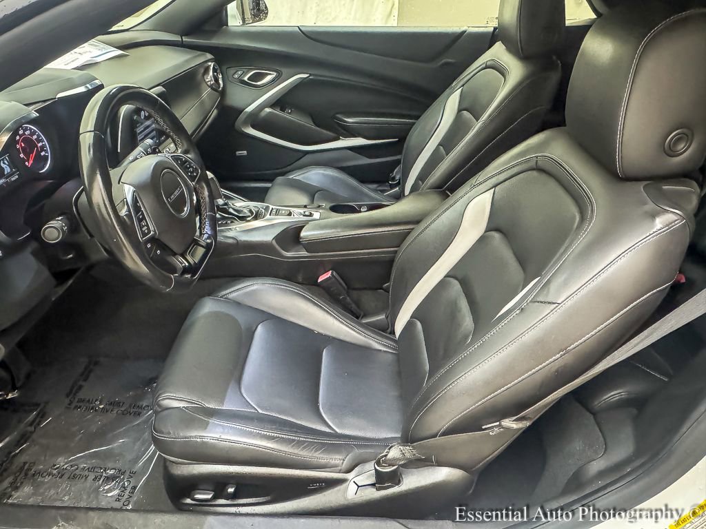 Used 2018 Chevrolet Camaro LT w/ RS Package RWD image 10