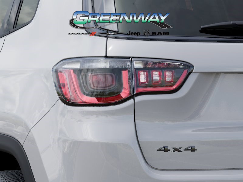 New 2026 Jeep Compass Latitude AWD/4WD image 9