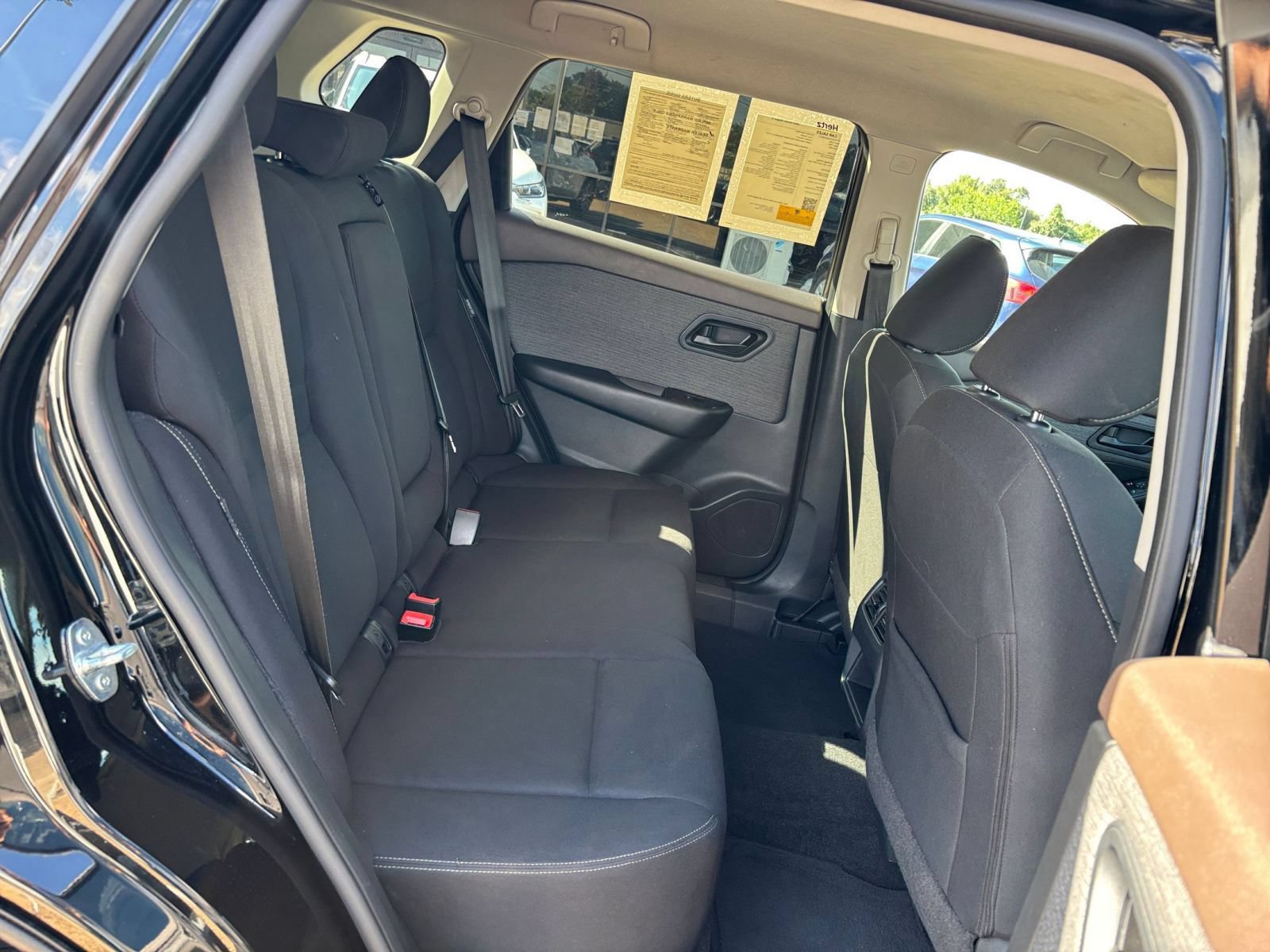 Used 2023 Nissan Rogue S FWD image 24
