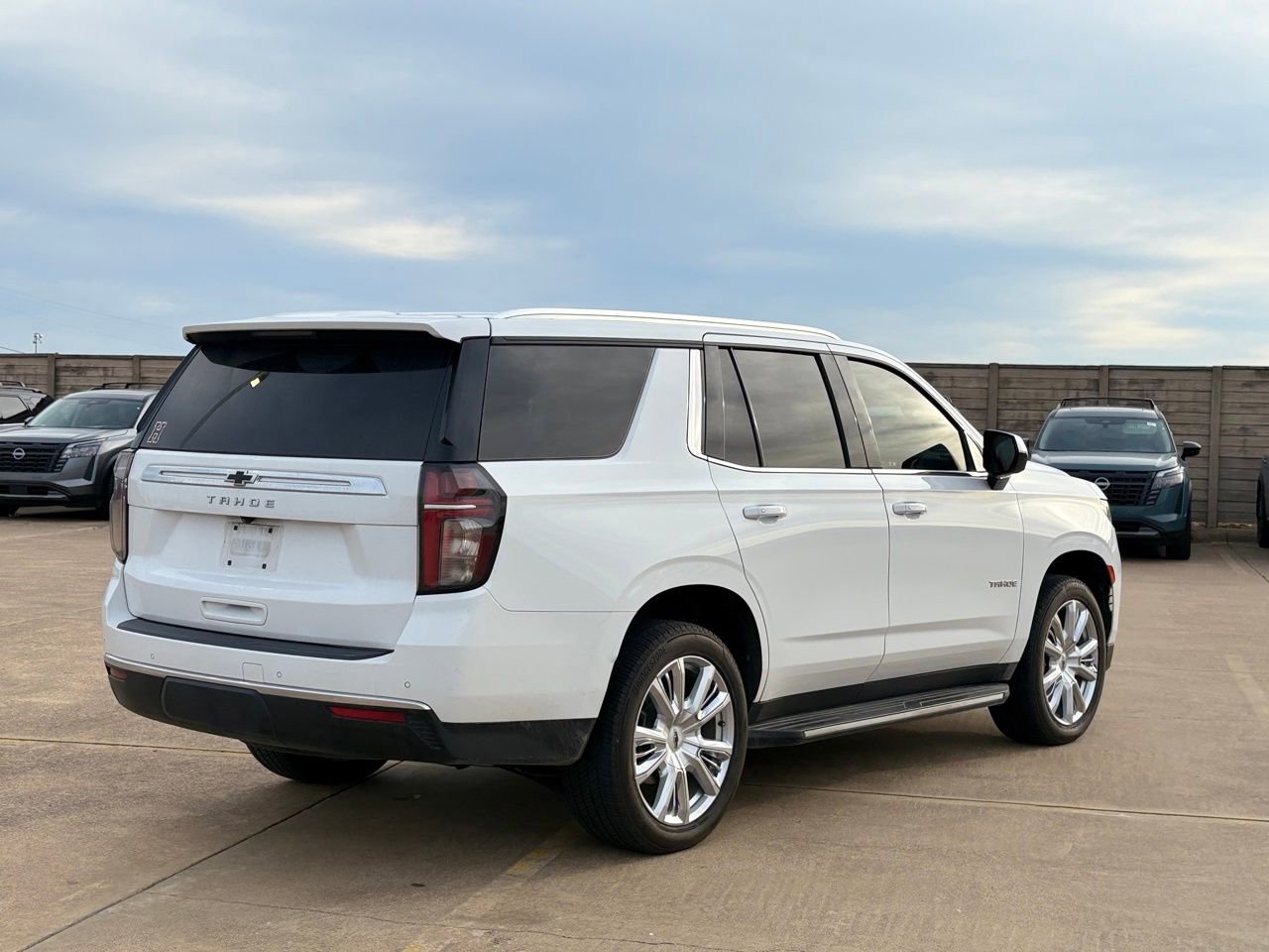Used 2023 Chevrolet Tahoe LS RWD image 5