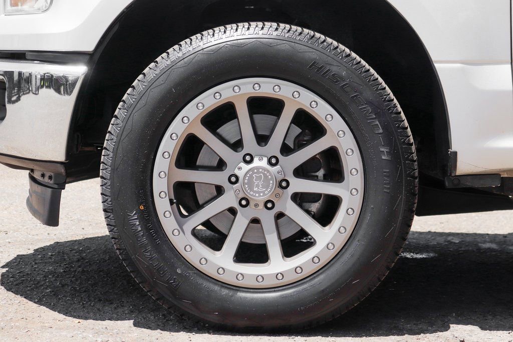 Used 2017 Ford F150 XLT image 36