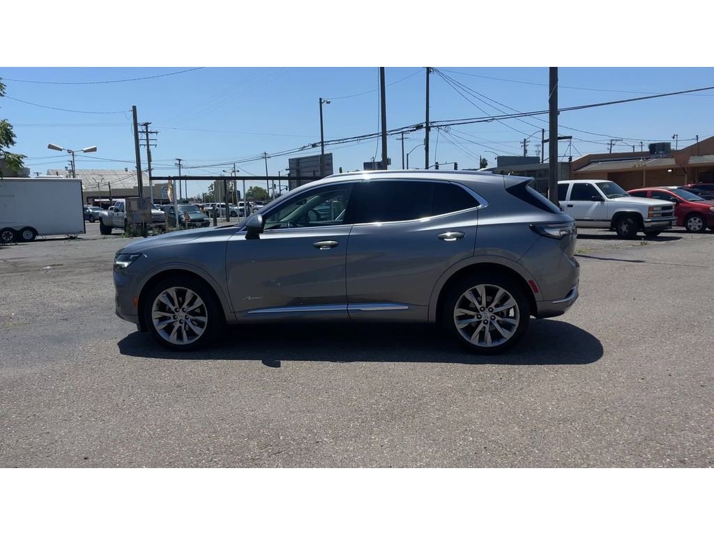 Used 2022 Buick Envision Avenir w/ Technology Package II AWD/4WD image 8